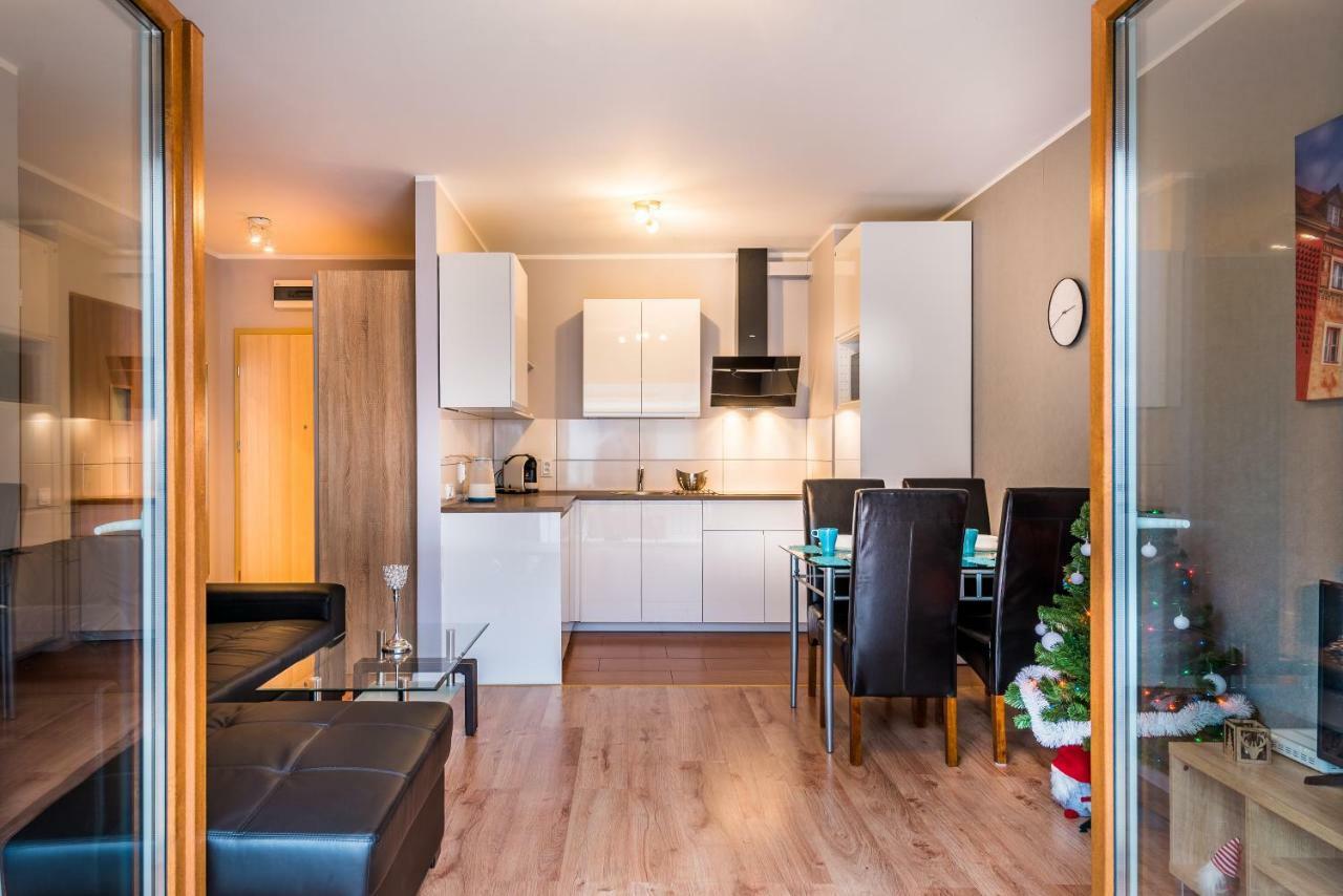 Apartament B&F Garbary Poznan Business & Family - Parking Leilighet Eksteriør bilde